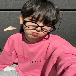 Sticker from @MNGJAE