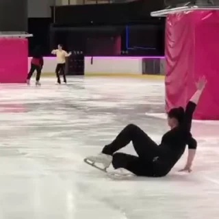 Sticker from Just skating girl