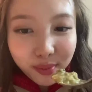 🌟 emoji Nayeon @BlameYu Telegram sticker 6 of 72