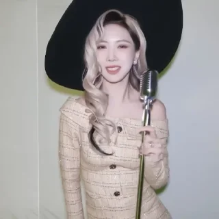 📻 emoji ࣪ ، 📻 » yoohyeon ★by @plaisirstick Telegram sticker 22 of 45