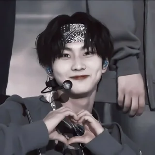 🫶 emoji jungwon enhypen. @akilenhelp Telegram sticker 15 of 43