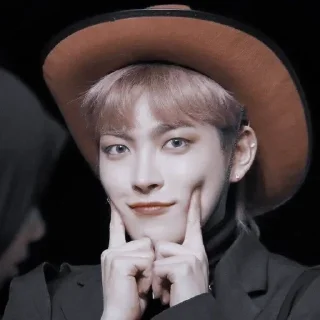 ⚜ emoji 𝐈𝐭’𝐬 𝐋𝐨𝐜𝐤𝐥𝐞𝐲, 𝐛¡𝐭𝐜𝐡 Telegram sticker 7 of 120