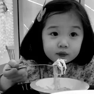Sticker from baby sulli