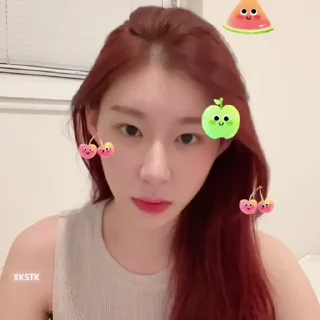🪩 emoji ✶ chaeryeong – @xkstk Telegram sticker 3 of 35