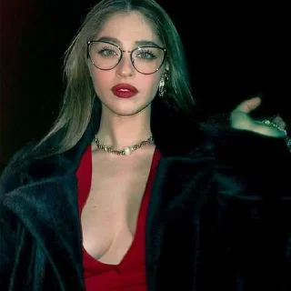 Sticker from 𝒄𝒆𝒎𝒓𝒆 𝒃𝒚 @igraemturk @mia1cle