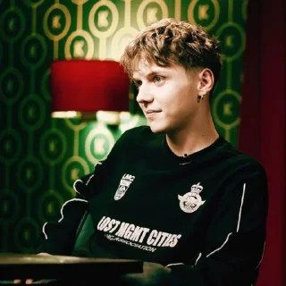 🤩 emoji Ваня Дмитриенко Telegram sticker 14 of 39