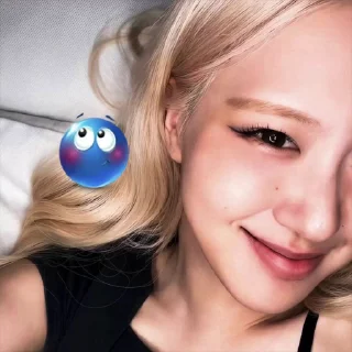 🤍 emoji rosie linda • @YSLmother Telegram sticker 7 of 40