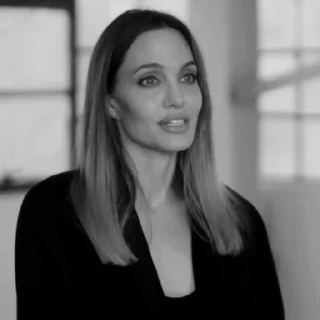 😍 emoji Angelina Jolie @loresalgg ➡️ @Ctikerubot Telegram sticker 21 of 25