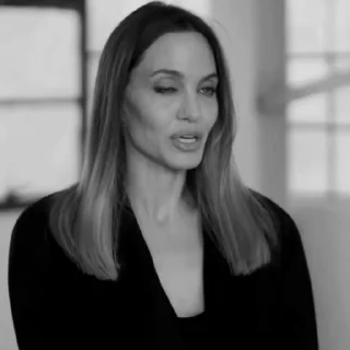 😍 emoji Angelina Jolie @loresalgg ➡️ @Ctikerubot Telegram sticker 11 of 25