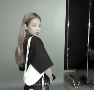 Sticker from #jennie' @helpforsuaa