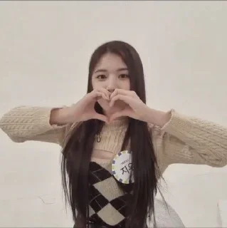 Sticker from jiwoo @Helpforjeweland