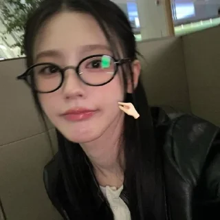 Sticker from miyeon @ILLstickk