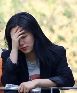🫢 emoji mamamoo||@wxwiwjx Telegram sticker 7 of 44