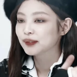 🤍 emoji 𝐽𝐸𝑁𝑁𝐼𝐸 @helpbyjennie Telegram sticker 6 of 40