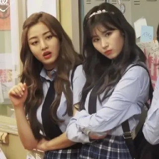 Sticker from Cute twice!🎀