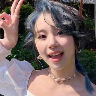 😶 emoji 🌷: Chaeyoung! Telegram sticker 22 of 29