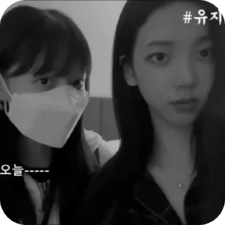 Sticker from ° Karina @cherrnks °
