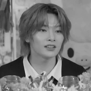 🥵 emoji `` ★• JEONGIN чб °• ~ @jeoniarch by @offstikbot Telegram sticker 16 of 49