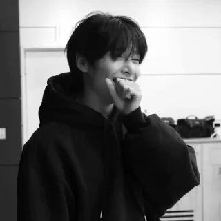 Sticker from #JEONGIN ٭ @jeoniarch чб by @offstikbot