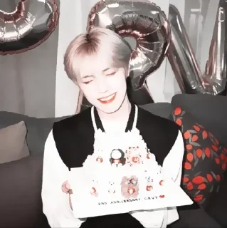 Sticker from 𝚂𝙴𝙾𝙽𝙶𝙼𝙸𝙽 @helpbyjennie