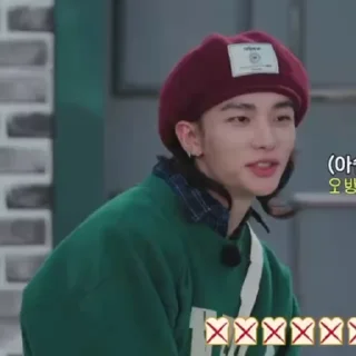 Sticker from hyunjin ★ @cutseven