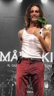 🌹 emoji Måneskin from le parole lontane Telegram sticker 6 of 53