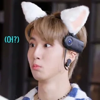 😳 emoji jison hamster < by @lisqq_q > Telegram sticker 24 of 30