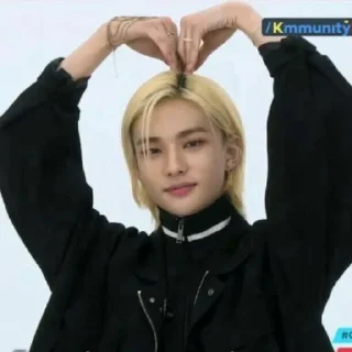 ❤️ emoji малыш хенджин by @lisqq_q Telegram sticker 17 of 37