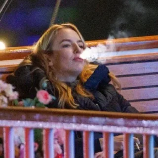 🚬 emoji jodie comer (my wife)🫦 @baeaiii Telegram sticker 2 of 120