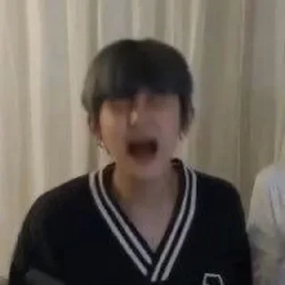 Sticker from txt муд по жизни💗