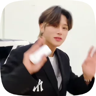 🕺 emoji Уён от @nikiikor Telegram sticker 18 of 49
