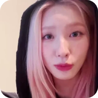 Sticker from (G)I-DLE Miyeon