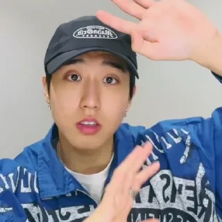 Sticker from |°•han vlive•°|