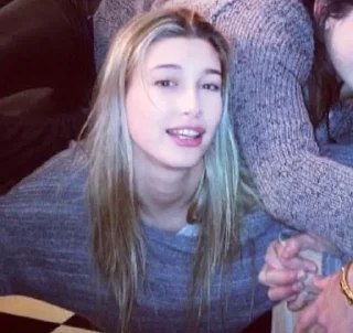 Sticker from √Hailey mood @kgi07