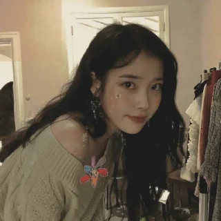 Sticker from [ IU; @fp_am ]