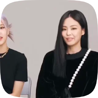 Sticker from } jennie ❃ @sticktravil
