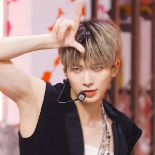 🥵 emoji полный фил лайк синдерела Telegram sticker 21 of 67