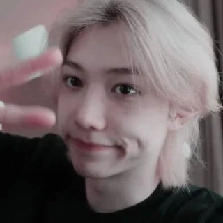 🤗 emoji Felix !¡ 💗🐥 Telegram sticker 4 of 52