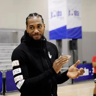 🏀 emoji Kawhi Leonard🌺| @suoksiiiopinion Telegram sticker 5 of 40