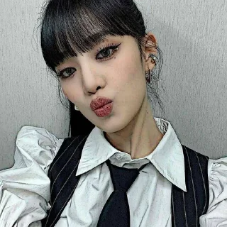Sticker from Minnie