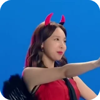 Sticker from 💗Nayeon by @lilkimynriyan