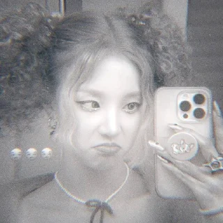 🌟 emoji yuqi :: @star1ett Telegram sticker 8 of 21