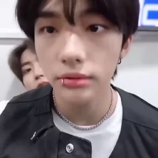 Sticker from hyunjin @STRARCH