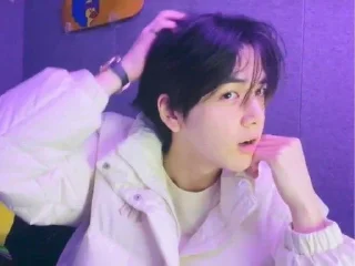 🌟 emoji younghoon by @liy_yi Telegram sticker 5 of 23