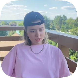 Sticker from мария романова пацанки 8🙏🏼