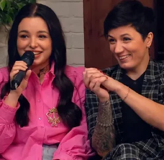 Sticker from Пацанки 💗