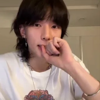 🎧 emoji HYUNJIN FR @MIKETTTSU Telegram sticker 17 of 65