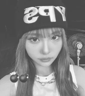 Sticker from true jieun sana @YOUNGPOSSEST