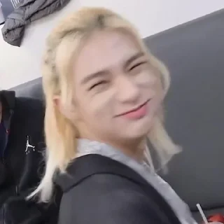 Sticker from Skz 👑👑👑👑👑👑👑👑