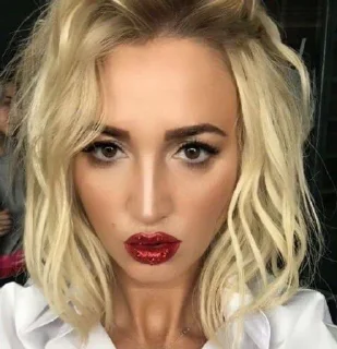 👄 emoji олечка онни😍 Telegram sticker 14 of 15